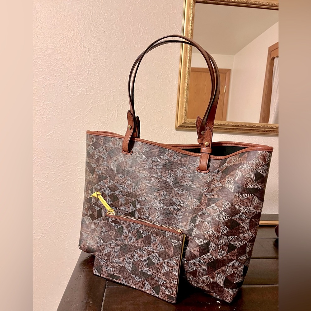 Fossil Rachel Geometric Tote W/ Matching Wristlet Bag Euc Brown Triangle Pattern